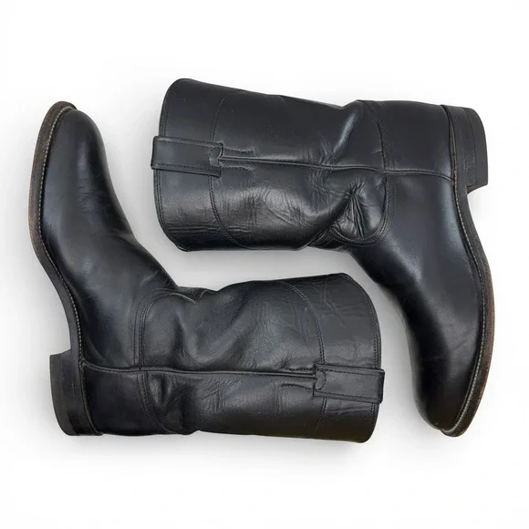 Shoes - Picture 8 of 10